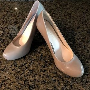 Taupe Franco Sarto Pump; Size 6 US/4 UK/36 EUR